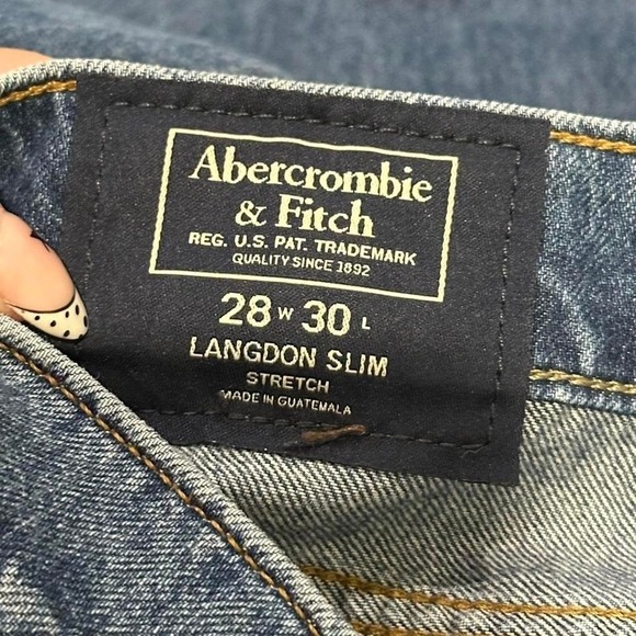Abercrombie & Fitch Men's Langdom Slim Jeans size 28/30 Distressed - Picture 5 of 5